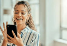 How To Communicate Effectively When There's No Wi-Fi