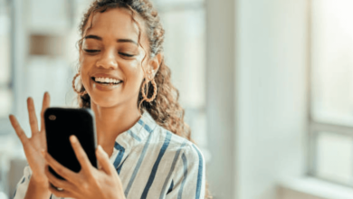 How To Communicate Effectively When There's No Wi-Fi